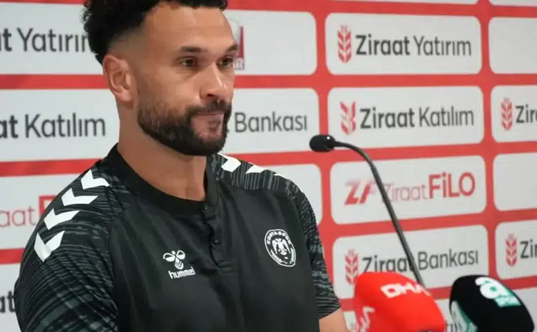 Konyaspor teknik heyeti basın toplantısı